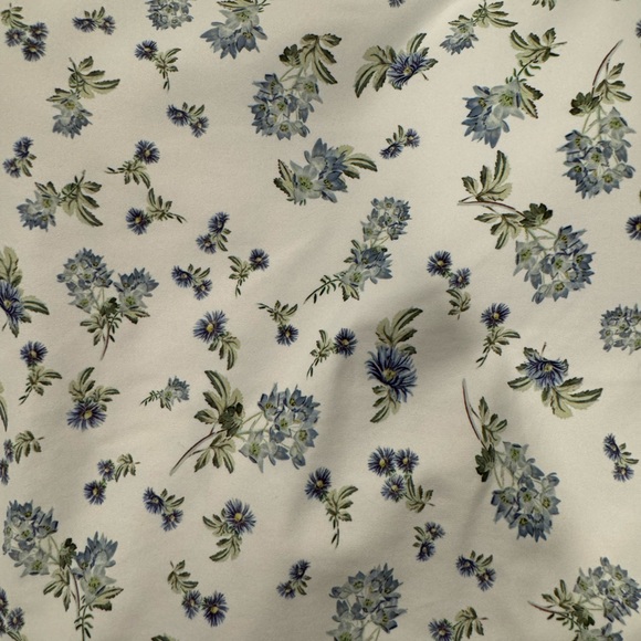 Tennis dress W/shorts - Picture 2 of 4